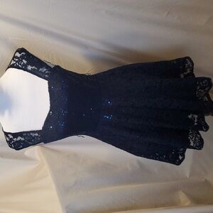 La Scala Sequin and Lace Cocktail Length Dress SZ MD